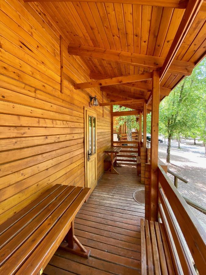 Camping Rural Llanos De Arance โกโตริโอส ภายนอก รูปภาพ