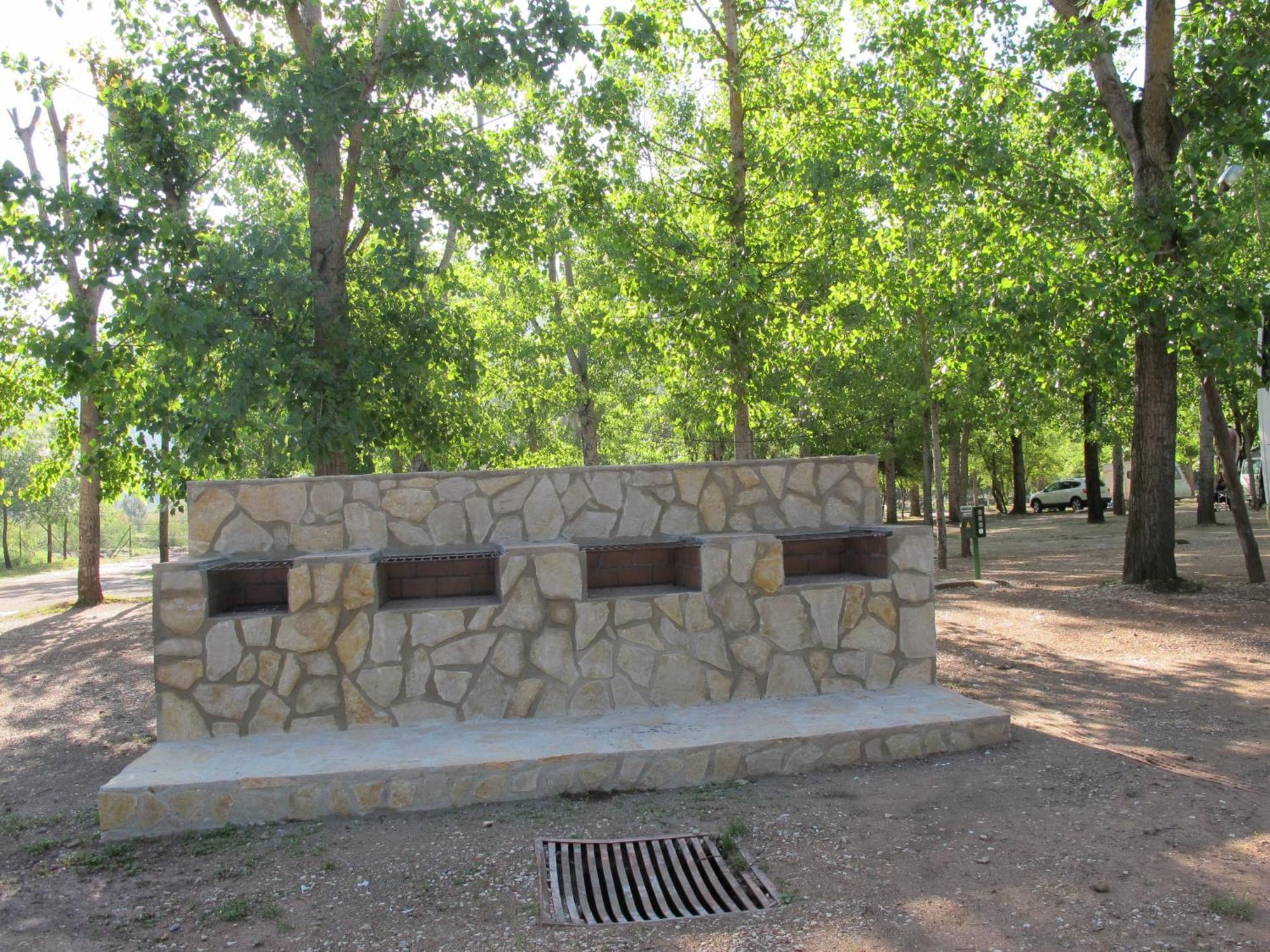 Camping Rural Llanos De Arance โกโตริโอส ภายนอก รูปภาพ