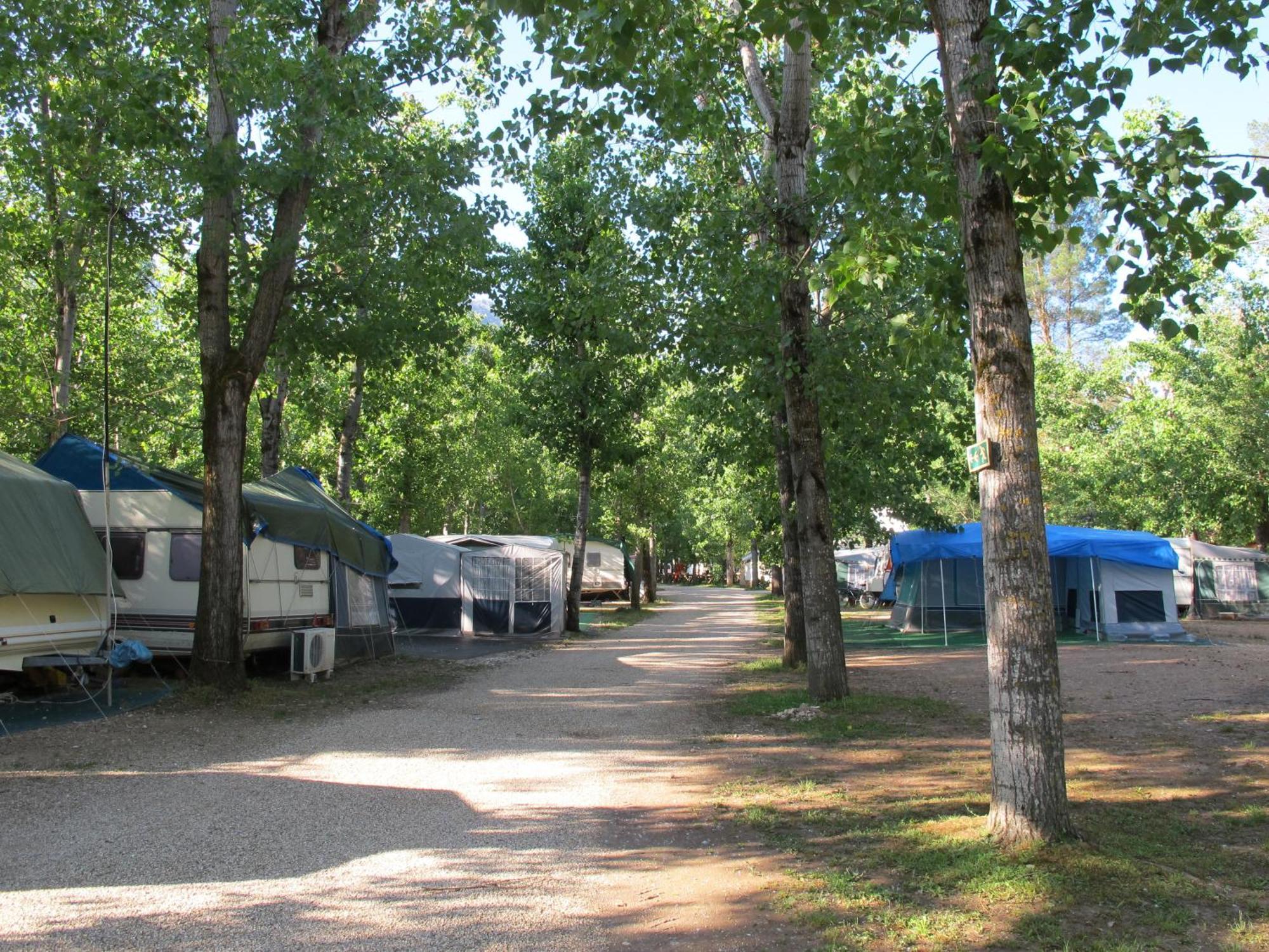 Camping Rural Llanos De Arance โกโตริโอส ภายนอก รูปภาพ
